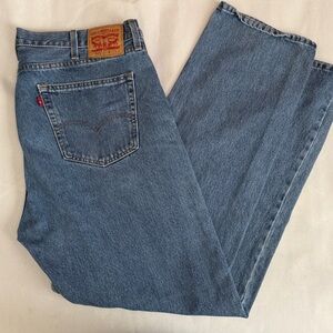 Levi’s 505 Regular Fit Straight Leg Jeans, Medium Stonewash Size W 42 , L 34